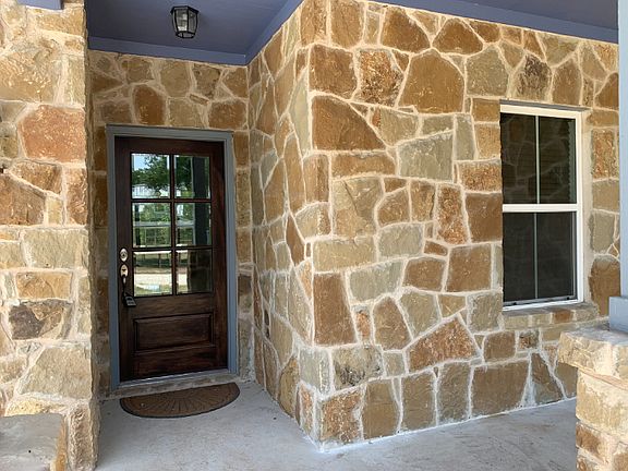 2nd image of 400 Nene Ln
