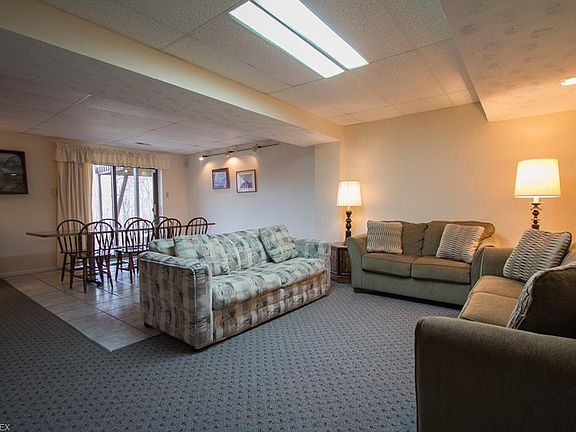 5th image of 8363 Villa Marina Ct #502