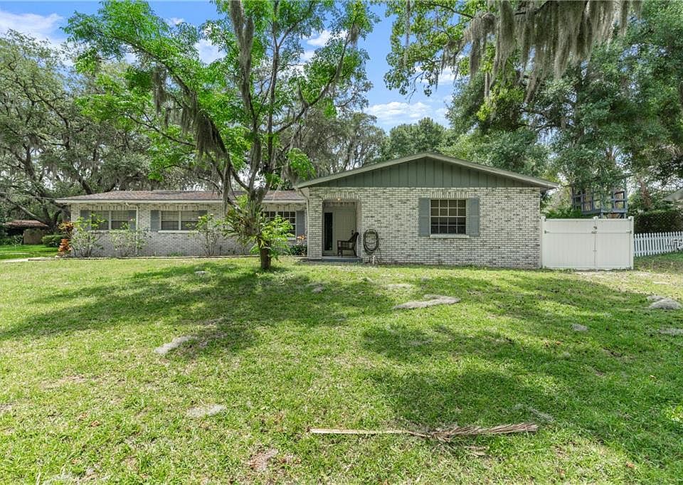 1st image of 11201 Creekview Dr