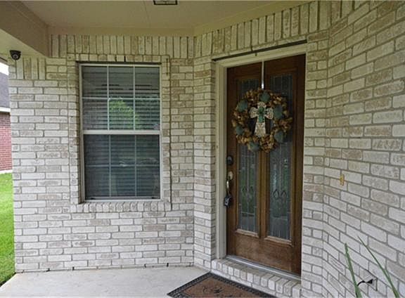 2nd image of 6145 Galloway Ln