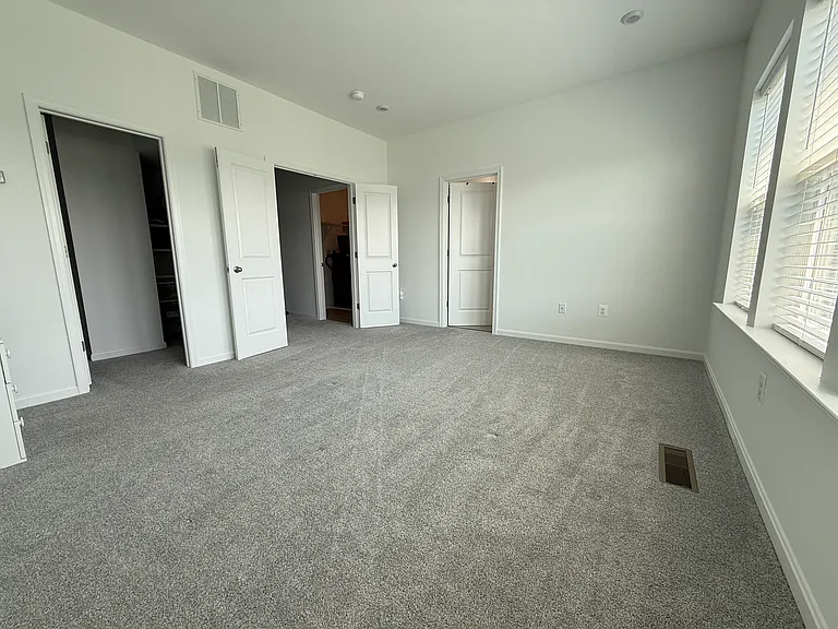 534 Rosemary Cir — Photo 17