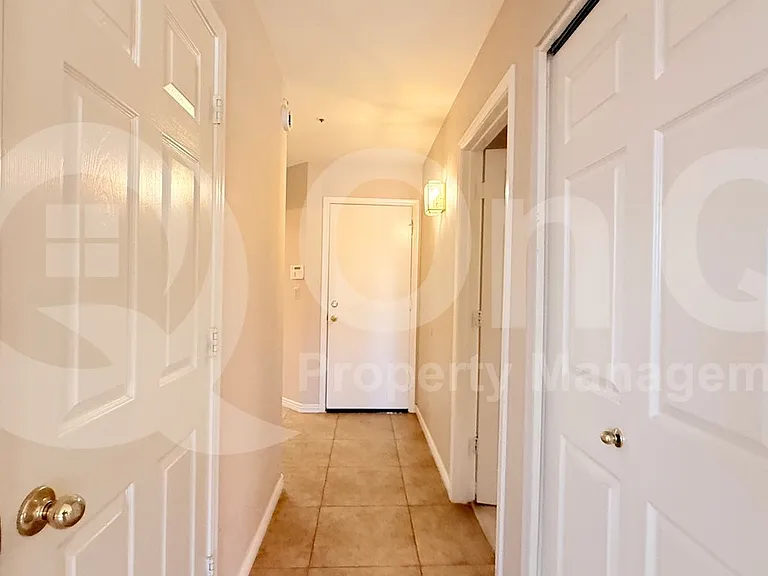 9405 E Presidio Rd — Photo 52