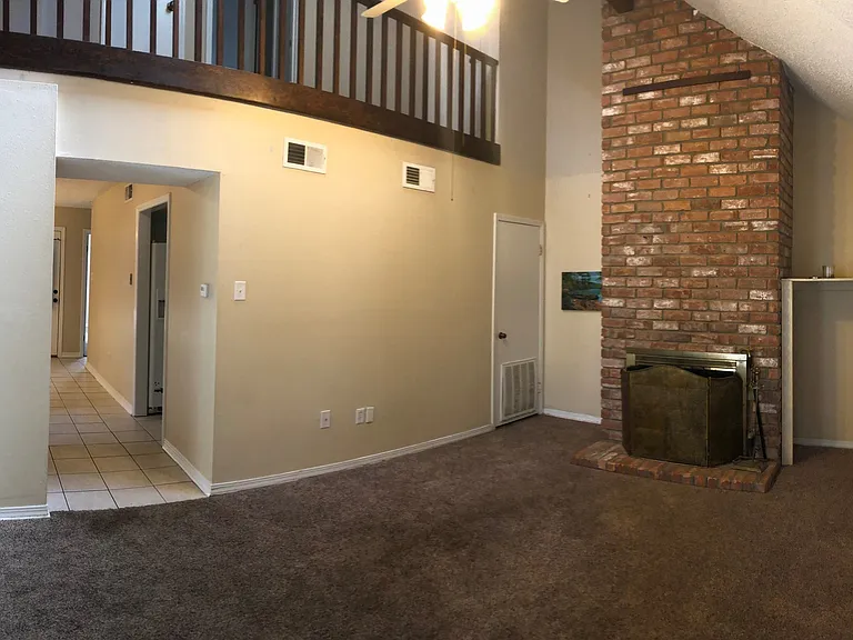1324 Sharlo Ave — Photo 5
