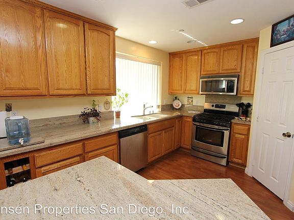 4th image of 14094 Fernbrook Dr