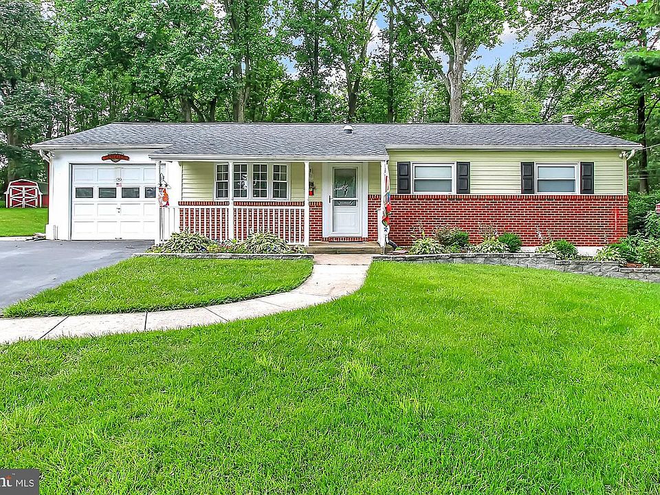 1st image of 1707 Wildwood Dr