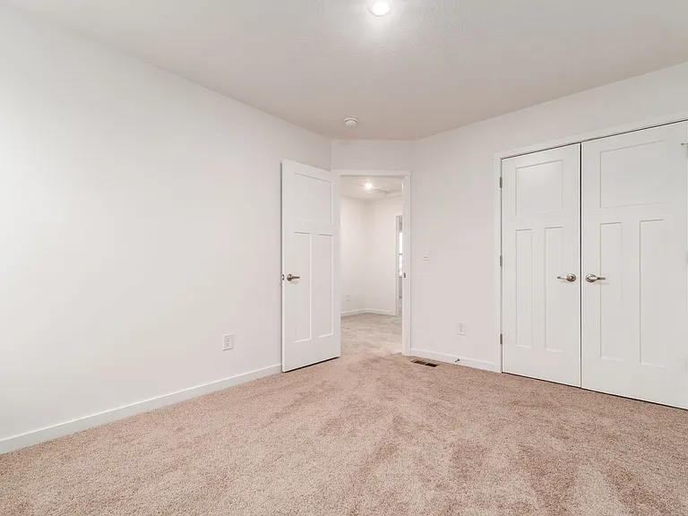122 Red Willow Dr — Photo 5