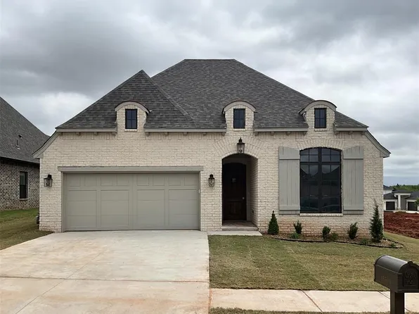 15504 Bergman Cir, Edmond, OK 73013