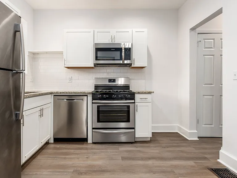 411 Morrison Ave #411 — Photo 12
