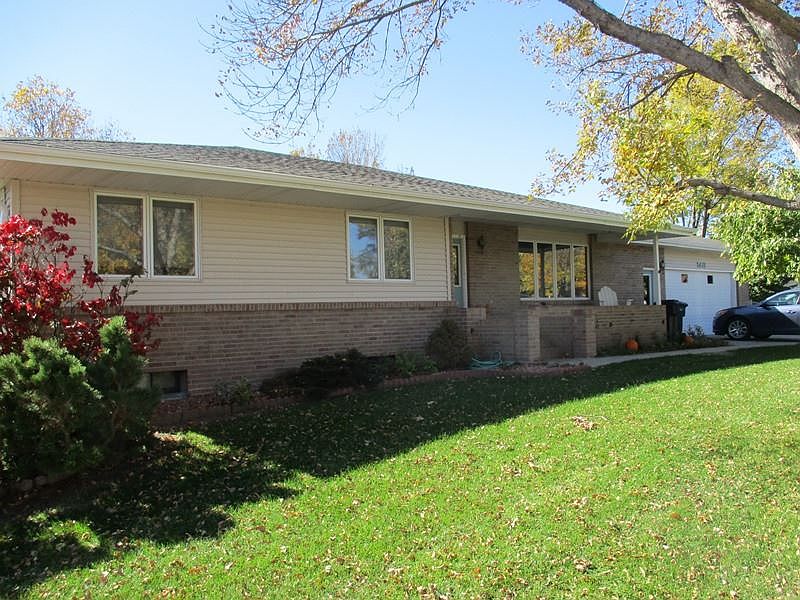 1st image of 1411 Centennial Dr