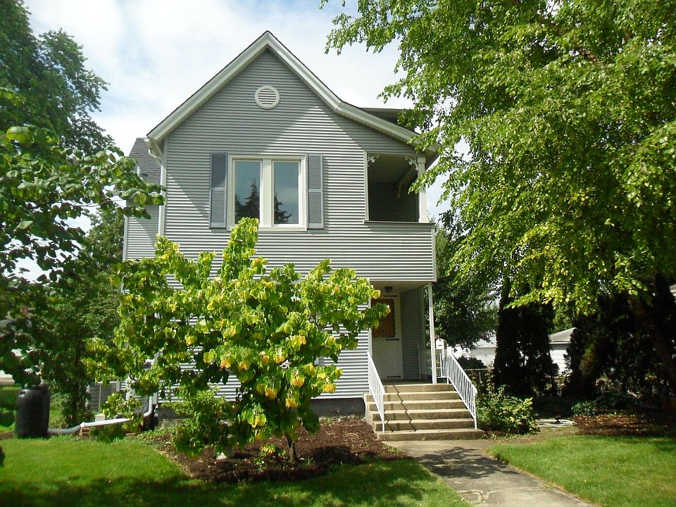 1st image of 805 Campbell St