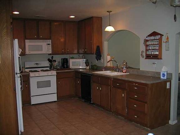 Kitchen with loads of cabinets