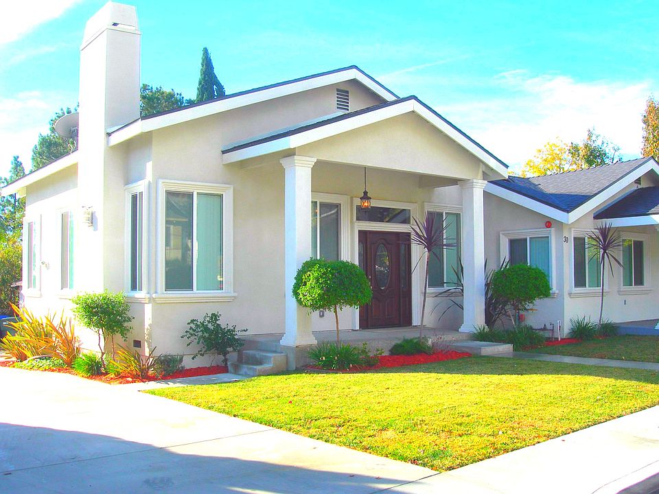 1st image of 30 Victoria Ln #House