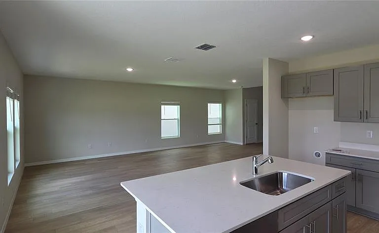 36645 Sagemoor Dr — Photo 12