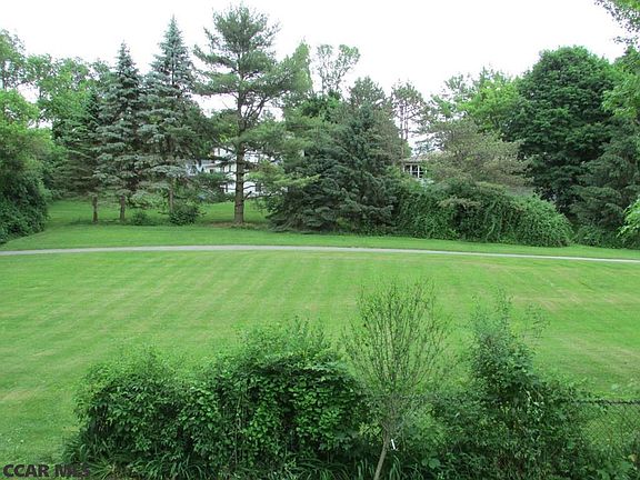 Bike path in the backyardEat-in