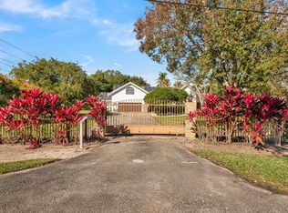 15721 SW 53rd Ct, Southwest Ranches, FL 33331