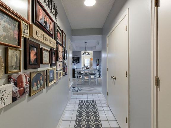 3rd image of 280 Woodland Dr W Unit 1 D 1