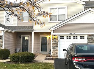 2334 Flagstone Ln, Carpentersville, IL 60110