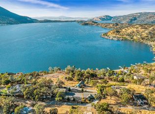 3011 Oak Crest Dr, Clearlake, CA 95422