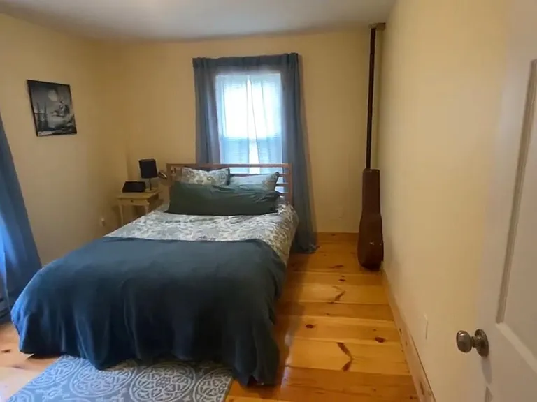 107 Middle St #2 — Photo 10