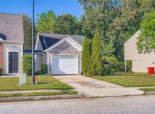 1025 Lakeside Cir, Covington, GA 30016