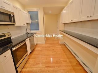 35 Brookline St #9T, Cambridge, MA 02139