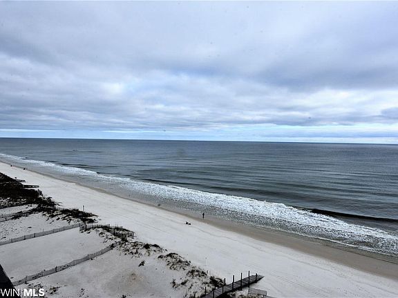 4th image of 1051 W Beach Blvd #9-D
