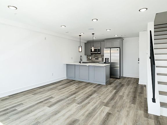 2nd image of 1928 N 2nd St APT 1