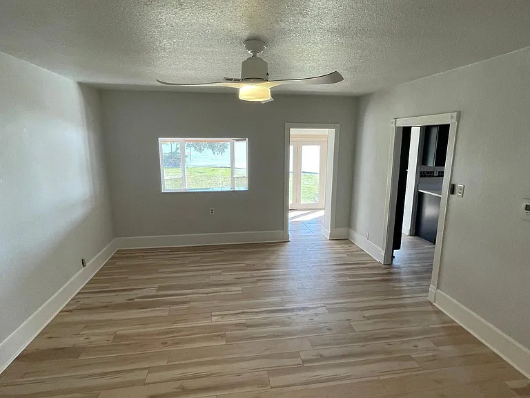 8429 Island View Dr — Photo 14