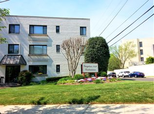 2610 Tunlaw Rd NW APT 2, Washington, DC 20007
