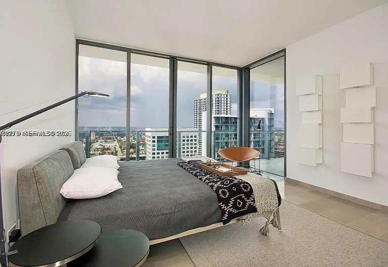 2711 SW 7th St #2711 — Photo 5