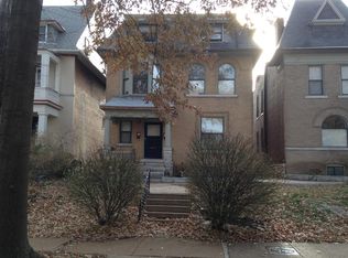 4390 McPherson Ave #B, Saint Louis, MO 63108