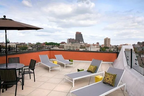 Sold by Park River | media 6