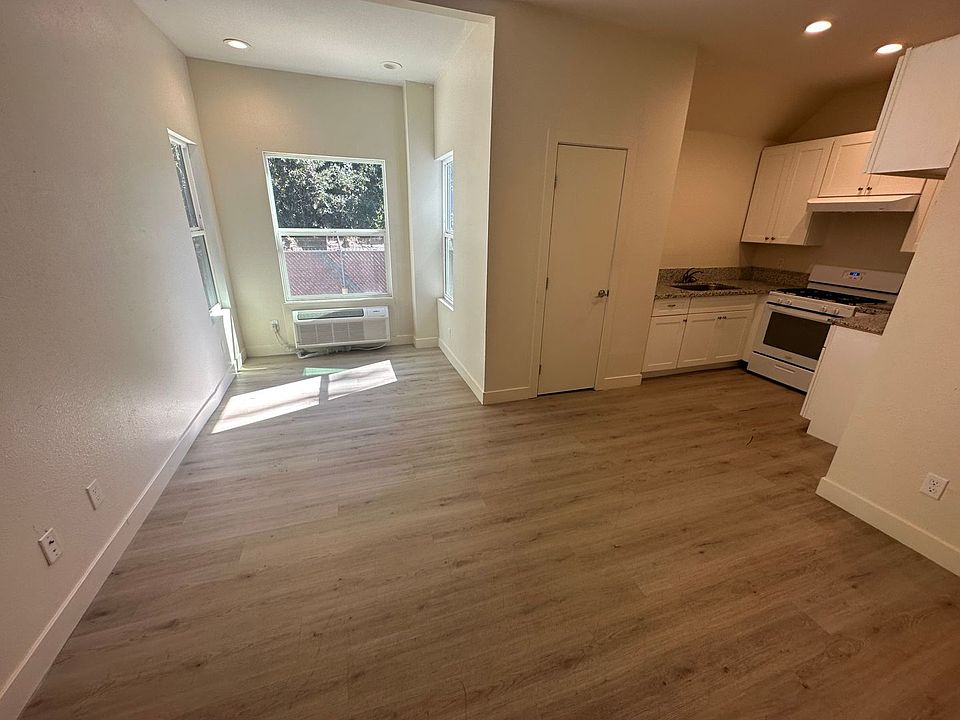 1st image of 334 N American St #3