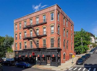 161 Benefit St, Providence, RI 02903