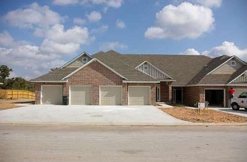 1st image of 4223 Whispering Creek Dr