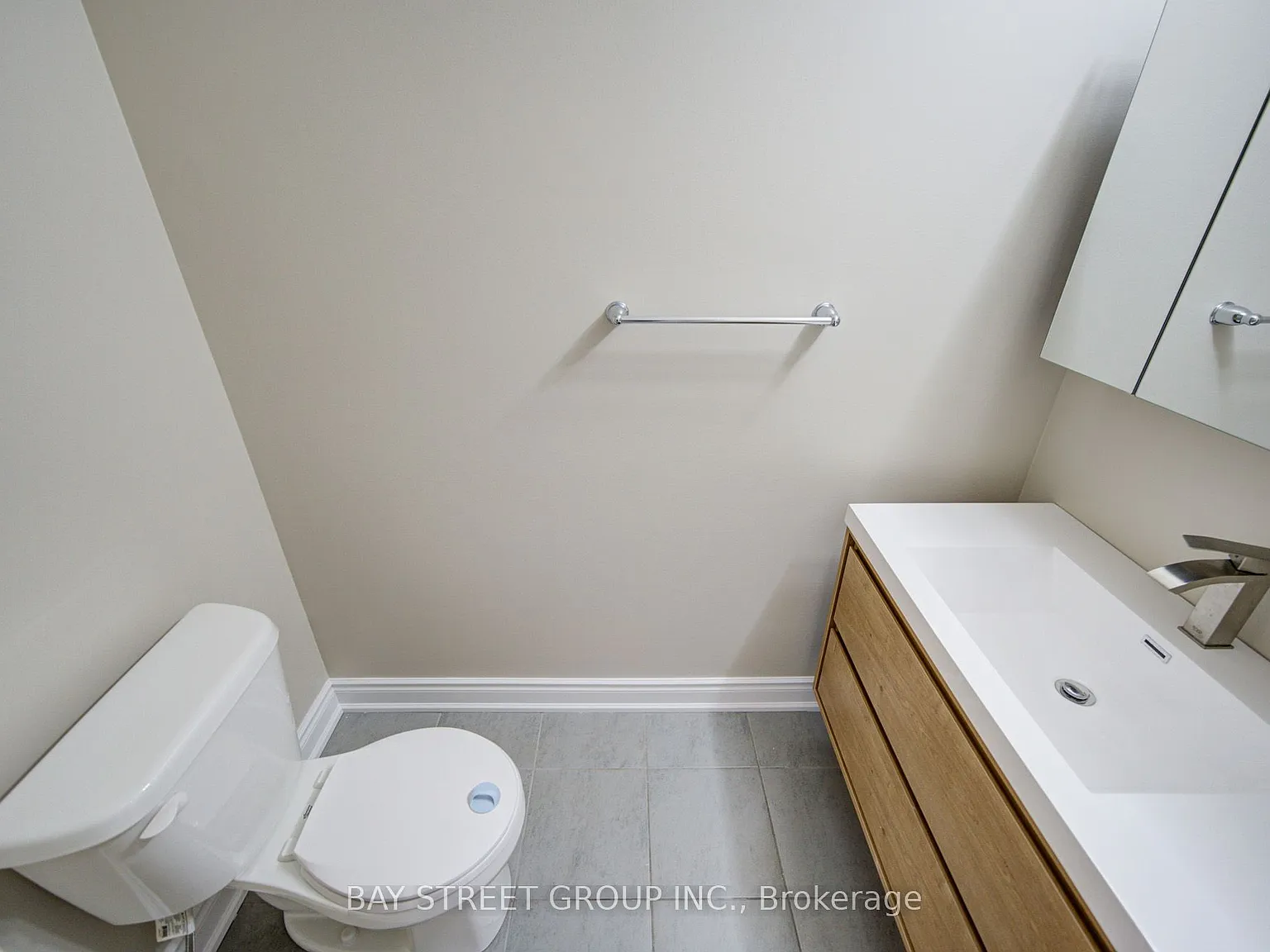 3 bed, $3,400 — Photo 3