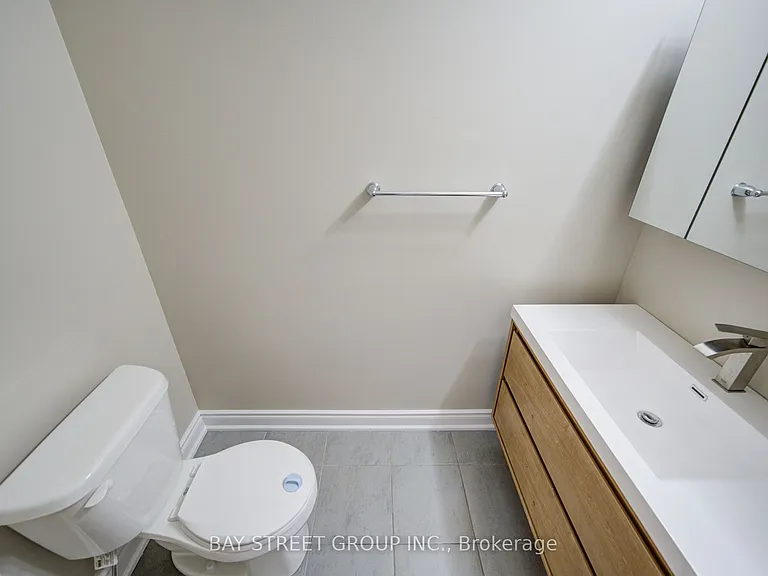 626 Rexdale Blvd #3 — Photo 3