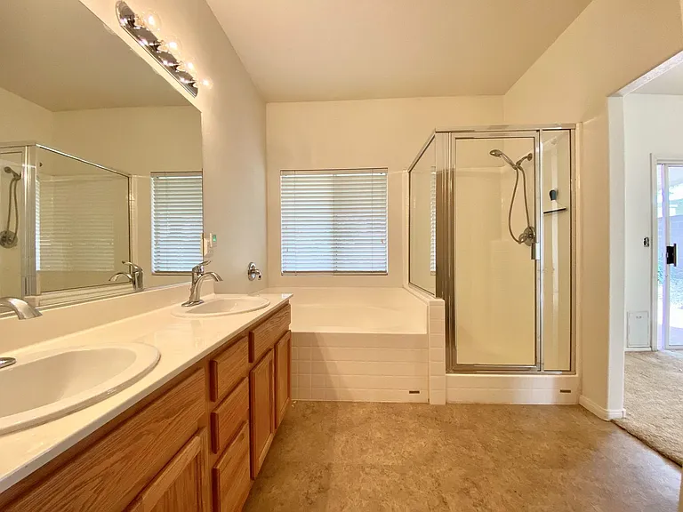 48 Vallejo Verde St — Photo 14