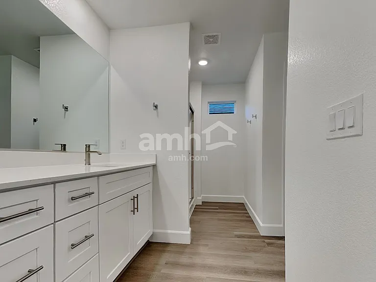 10375 Medusita St — Photo 13