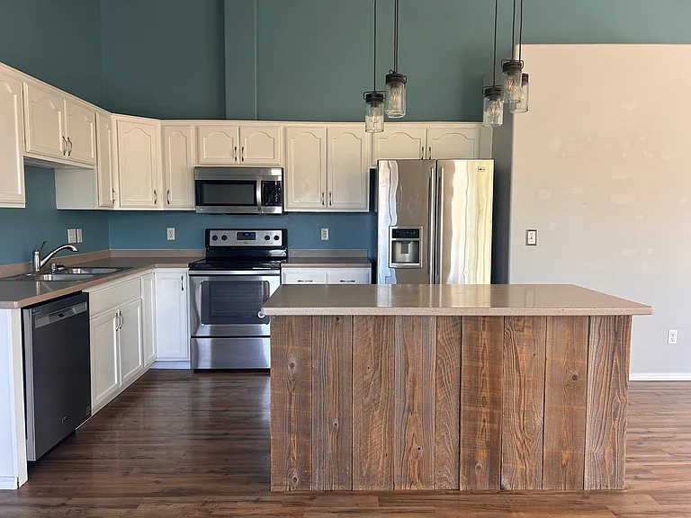 2672 Lauren Creek Loop — Photo 9