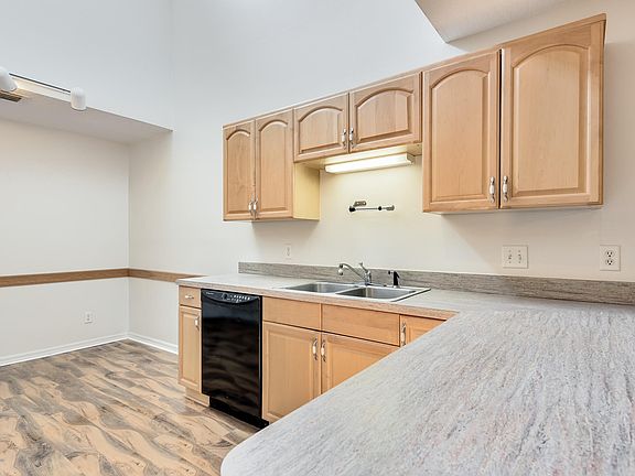 5th image of 1483 Beechfern Dr