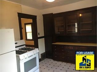 1117 Green St, Manitowoc, WI 54220