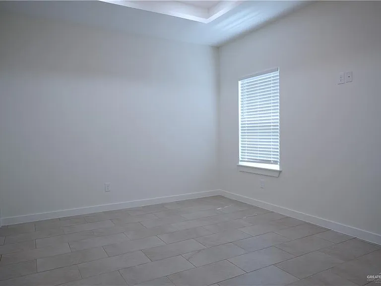 1200 S Woodland Dr #3 — Photo 7