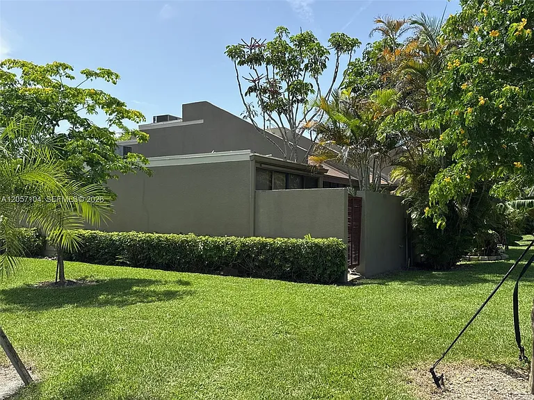 1071 Windward Dr #0 — Photo 6