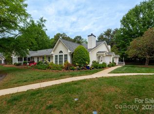 21136 Cold Spring Ln, Cornelius, NC