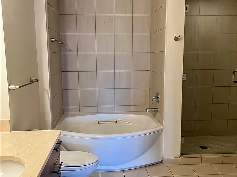 200 W Sahara Ave #807 — Photo 9
