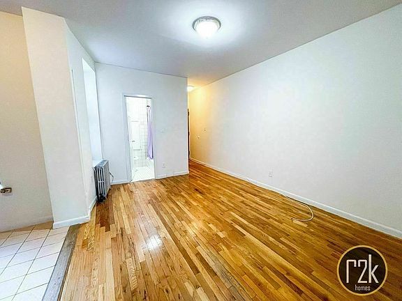 5th image of 28-52 35th St #2E