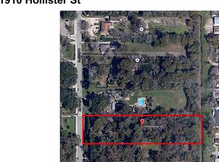 1910 Hollister St, Houston, TX 77080