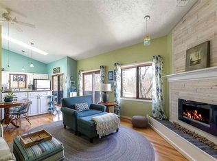 13684 S Thorn Creek Dr, Traverse City, MI 49684