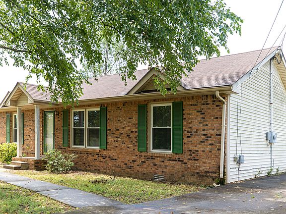 3rd image of 1503 Shadeland Dr